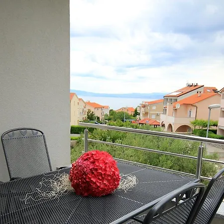 Mantinela Apartman *